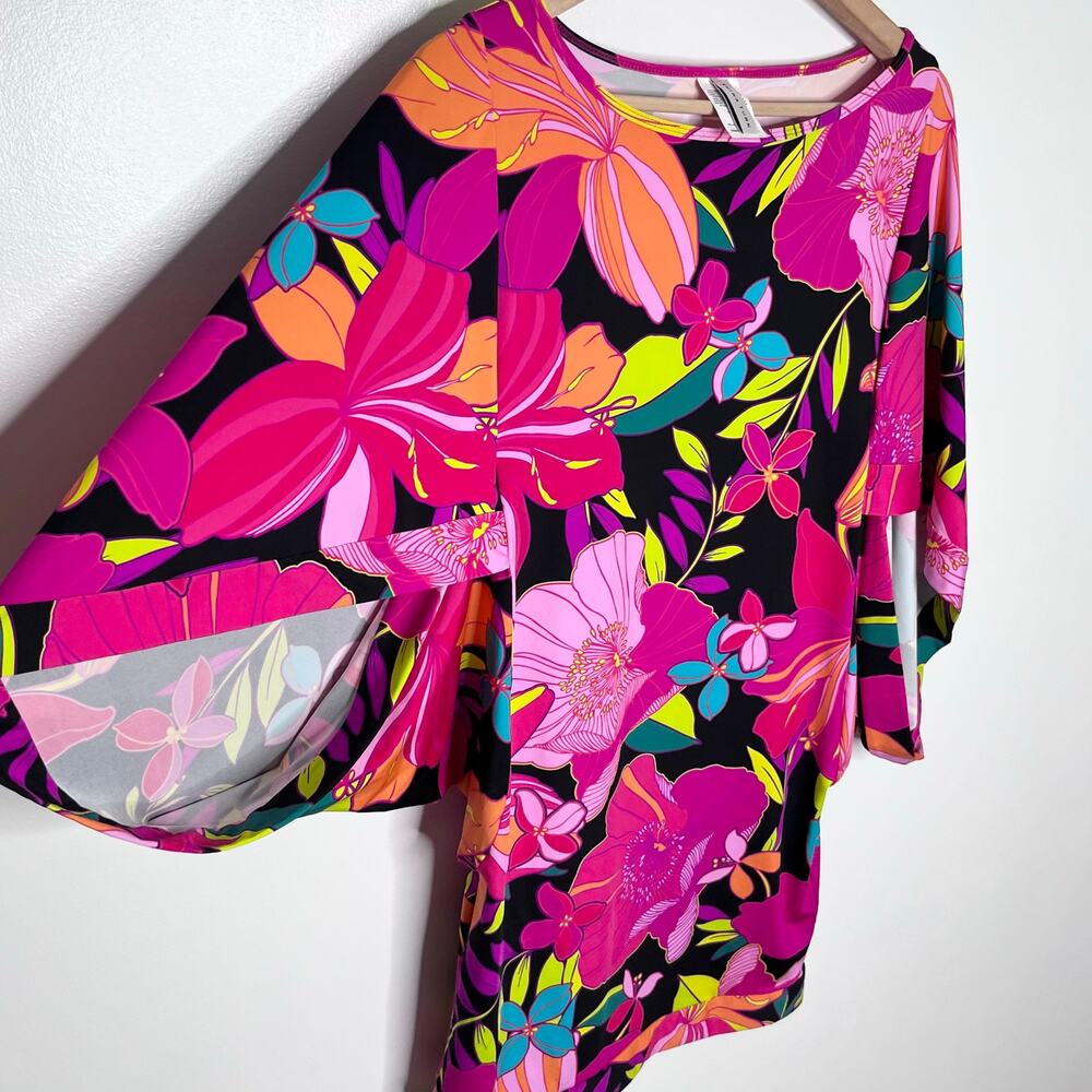Trina Turk Floral Swim Cover Up Tunic Dress Pink Black Tropical Size S Resort - Picture 4 of 9